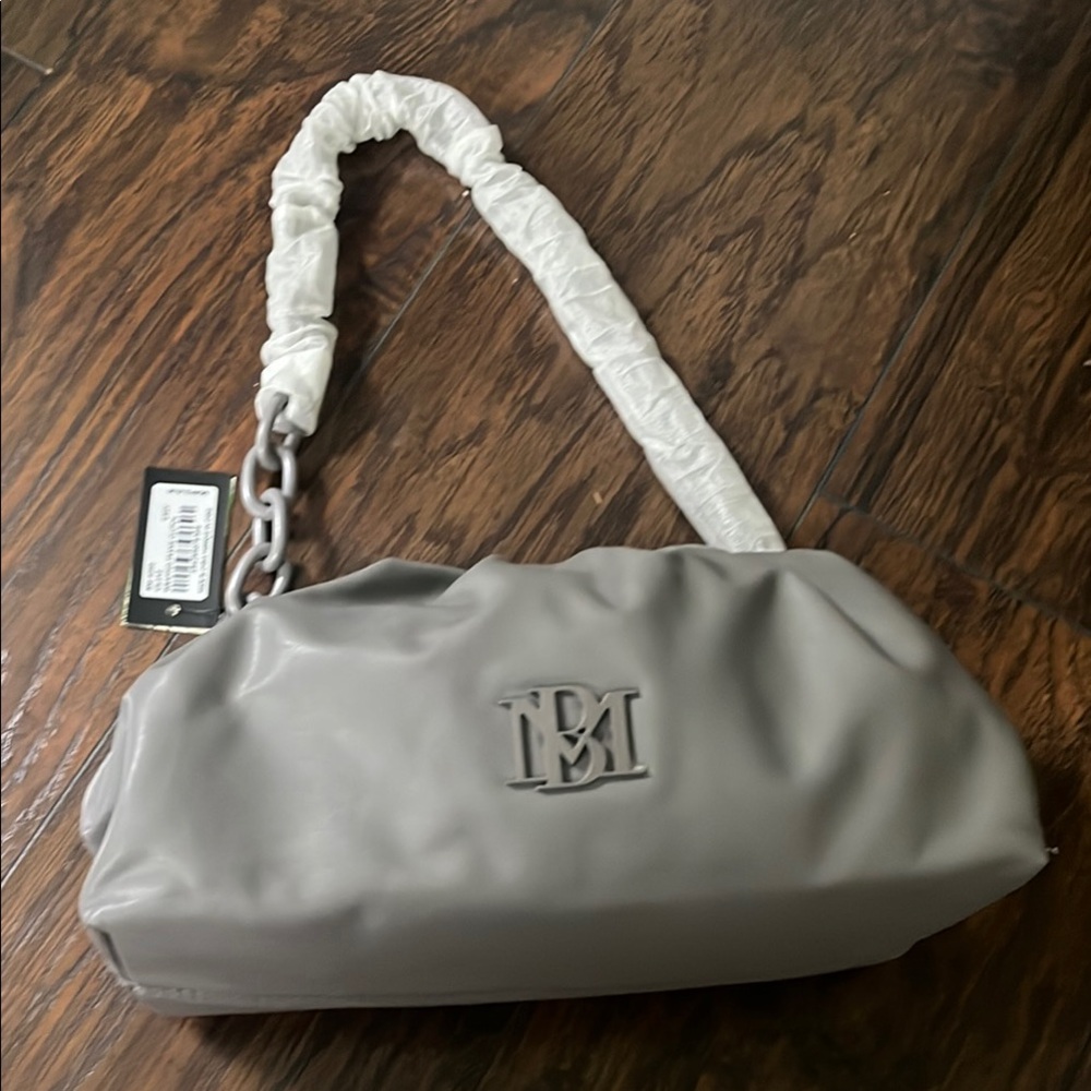 NWT Badgely Mischka Elegant Gray Women's Clutch Bag